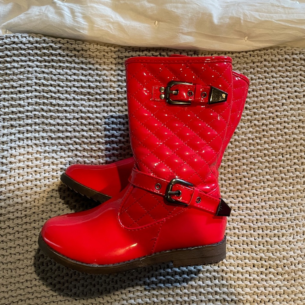 Red Boots